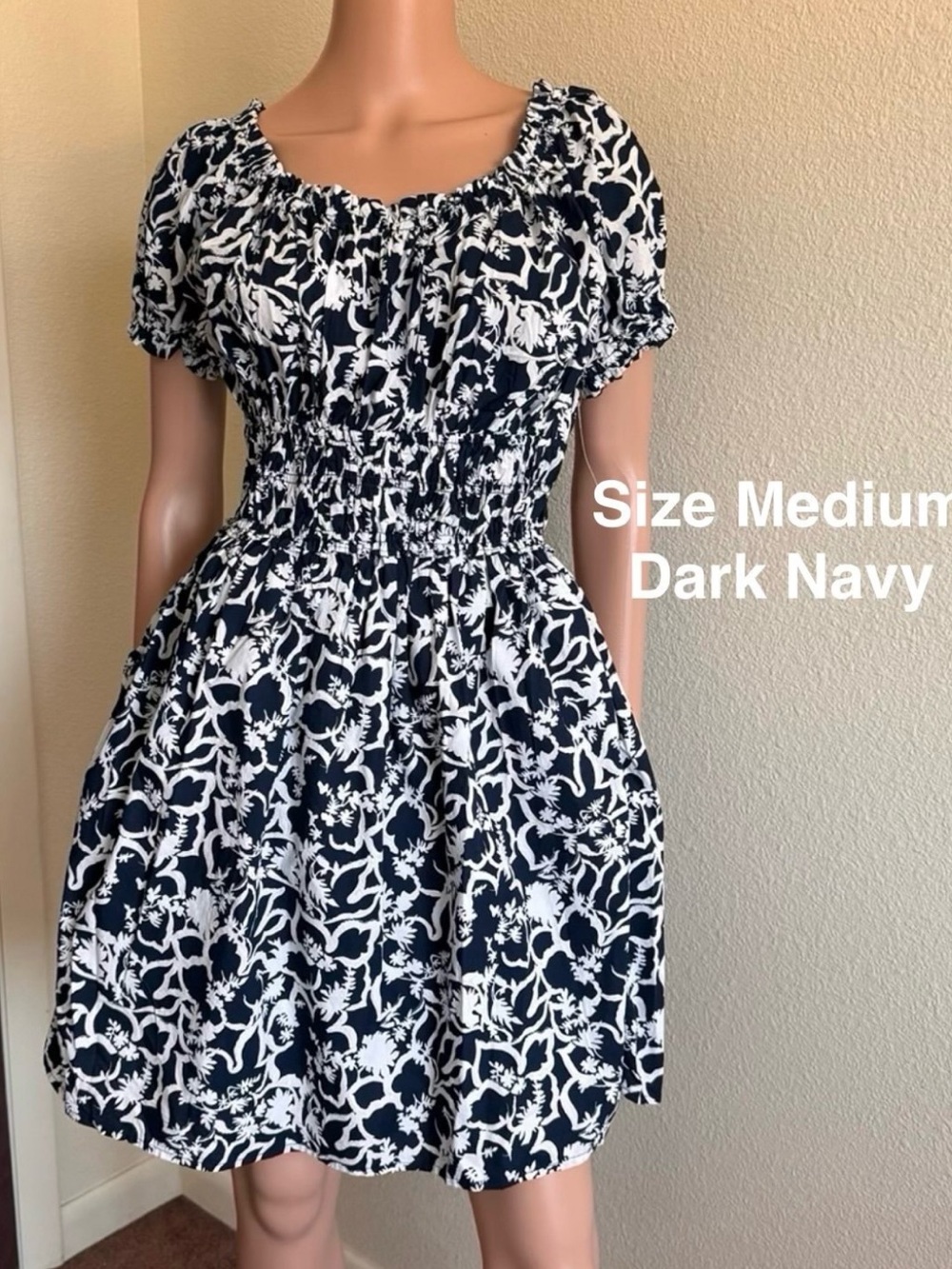 Time and Tru Women's and Women's Plus Peasant Mini Dress With Puff Sleeves